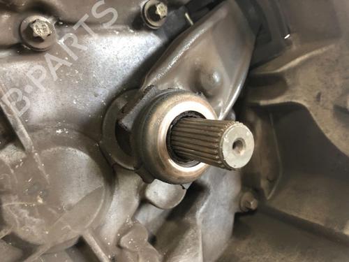 Gearbox RENAULT CLIO II (BB_, CB_) 1.2 16V (BB05, BB0W, BB11, BB27, BB2T, BB2U, BB2V, CB05,... | BP26725997M3 