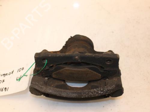 Used Left front brake caliper Left front brake caliper 15329741 15329741