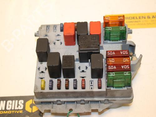 Used Fuse box ALFA ROMEO 147 (937_) 1.6 16V T.SPARK (937.AXA1A, 937.AXB1A, 937.BXB1A) (120 hp) 15314963