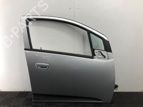 Used Right front door CHEVROLET SPARK (M300) 1.0 LPG (65 hp) 15343578