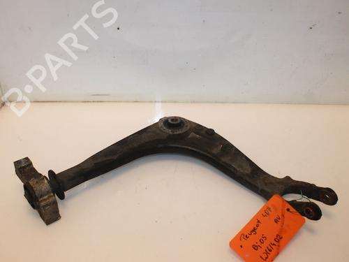Used Right front suspension arm Right front suspension arm 15318610 15318610