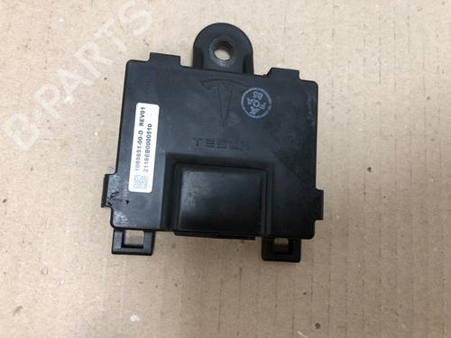 Electronic module TESLA MODEL S (5YJS) P100D AWD | BP16244162M83  - Image 5