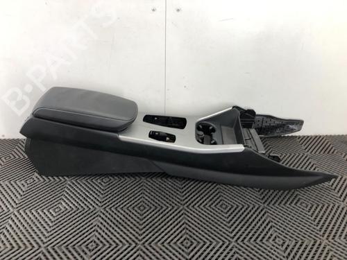 middle-console-bmw-x3-f25-xdrive-35-i-105005322-2010-2011-2012-2013-2014-2015-2016-2017-18301423 main image