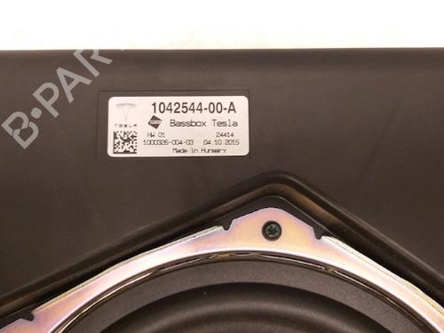 Electronic module TESLA MODEL S (5YJS) 90D AWD | BP15339093M83 