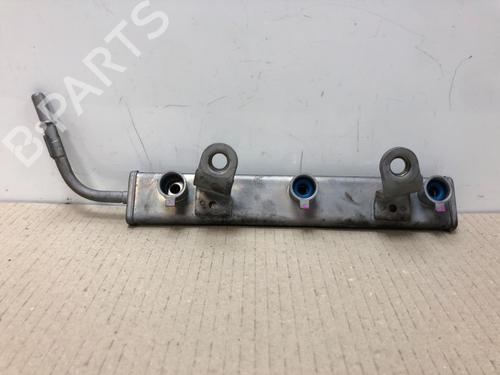 Used Injection rail Injection rail 37213634 37213634