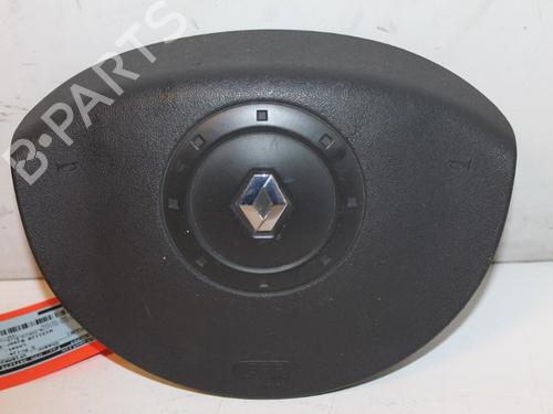 Used Driver airbag RENAULT MEGANE II (BM0/1_, CM0/1_) 1.5 dCi (BM02, BM13, BM2A, CM02, CM13) (101 hp) 15306469