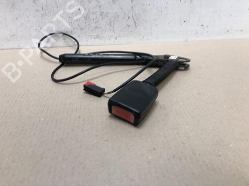 Used Seat buckle FORD FOCUS I Turnier (DNW) 1.8 16V (115 hp) 15302167