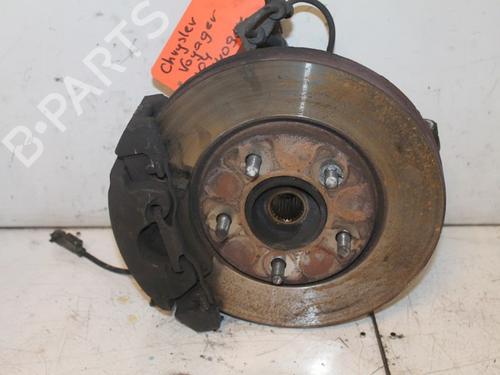 Left front steering knuckle CHRYSLER VOYAGER IV (RG, RS) 2.4 | BP15307323M25 