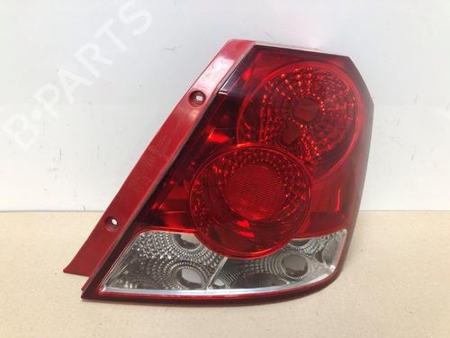 Used Right taillight Right taillight 19279401 19279401