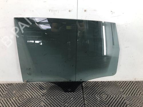 Dør rude ventre bagtil Dør rude ventre bagtil 37215194 37215194