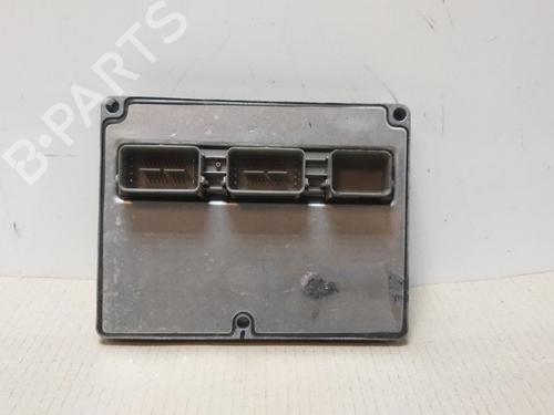 Used Engine control unit (ECU) VOLVO V50 (545) 1.8 (125 hp) 15531628