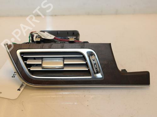 Bocchetta di aerazione Bocchetta di aerazione MERCEDES-BENZ E-CLASS (W212) E 300 4-matic (212.080) (252 hp) 37210077 37210077