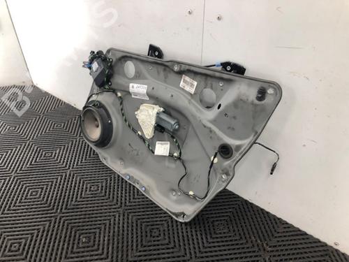 Front right window mechanism MERCEDES-BENZ B-CLASS Sports Tourer (W245) B 180 CDI (245.207) | BP20986135C23 