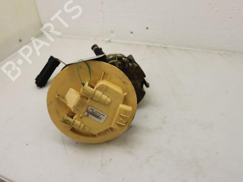 Used Fuel pump SAAB 9-3 (YS3F, E79, D79, D75) 2.2 TiD (125 hp) 15300642
