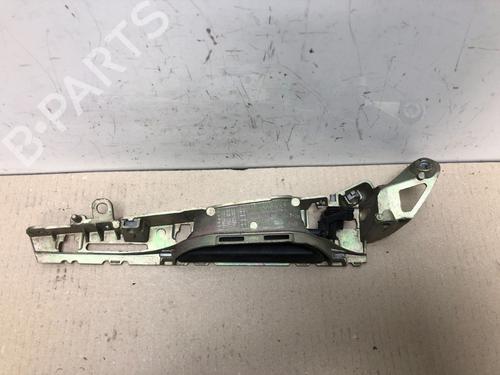 Rear left exterior door handle SEAT LEON (1P1) 1.9 TDI | BP15300432C130 