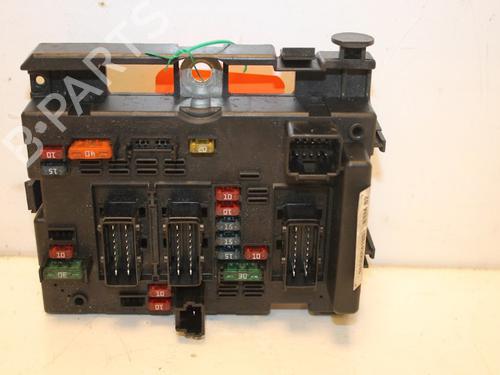 Used Fuse box Fuse box 15310609 15310609