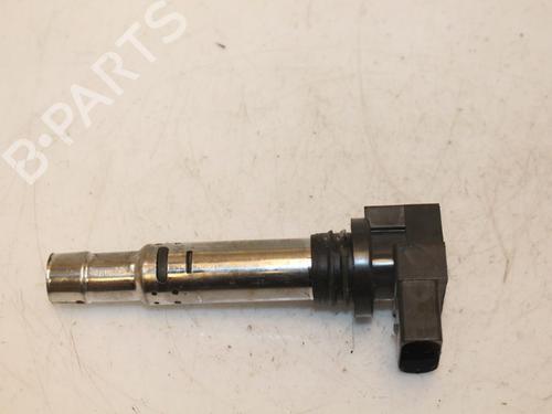 Used Ignition coil VW GOLF VI (5K1) 1.4 TSI (122 hp) 15328635