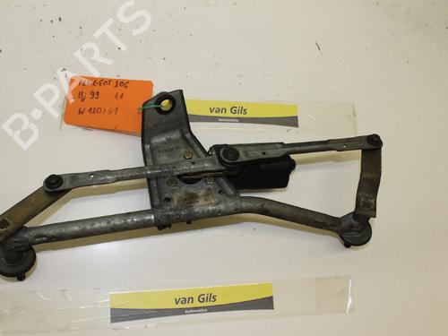 Used Front wipers mechanism PEUGEOT 206 Hatchback (2A/C) 1.1 i (60 hp) 15300682