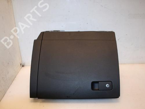 Used Glove box Glove box 15332337 15332337