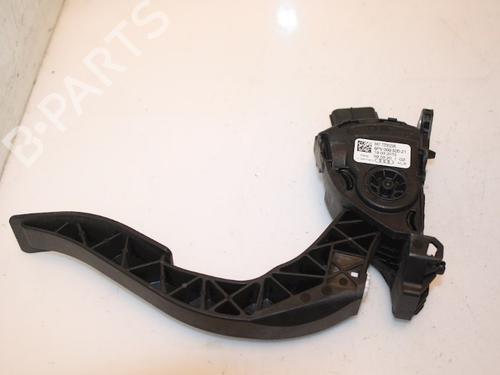 Used Pedal Pedal 15333415 15333415