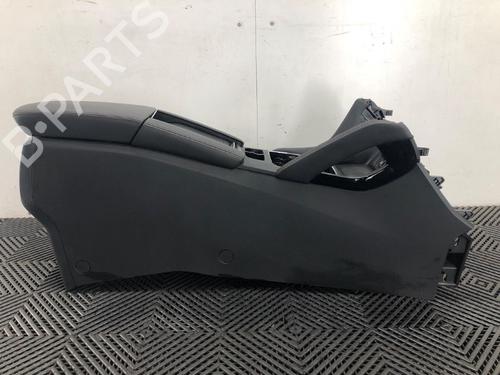 Used Middle console Middle console 19404204 19404204