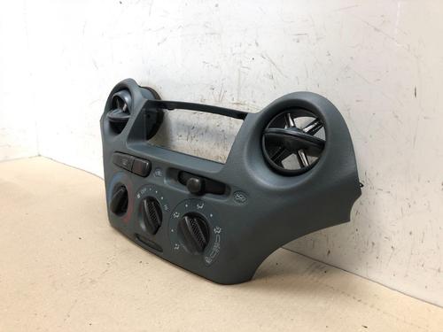 Climate control TOYOTA YARIS (_P1_) 1.0 (SCP10_, SCP10R) | BP15534533I5 