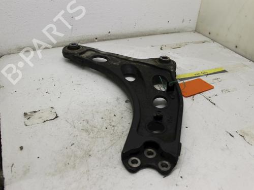 Used Right front suspension arm OPEL VIVARO A Van (X83) 2.0 CDTI (F7) (114 hp) 15301029
