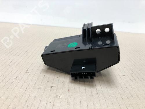 Warning switch LYNK & CO 01 PHEV | BP15347892I22 - Image 3