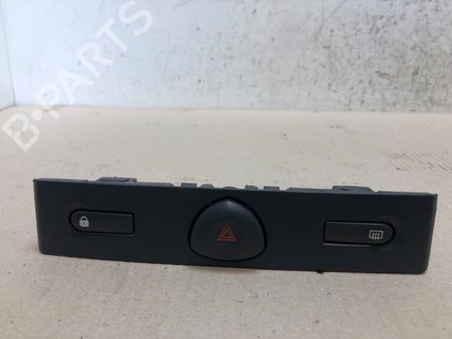 Used Warning switch RENAULT CLIO II (BB_, CB_) 1.2 16V (BB05, BB0W, BB11, BB27, BB2T, BB2U, BB2V, CB05,... (75 hp) 15534270