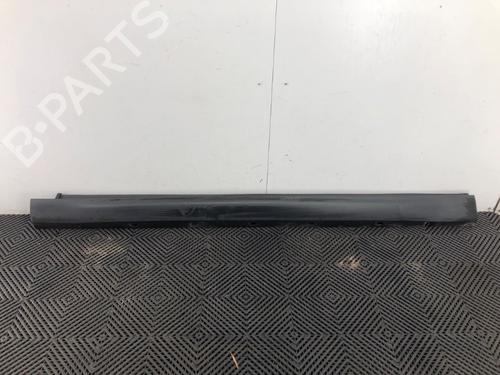 Venstre sidekjole Venstre sidekjole CITROËN C3 AIRCROSS II (2R_, 2C_) 1.2 PureTech 110 (2RHNZB, 2RHNZW, 2RHNPX, 2RHNPJ) (110 hp) 37208329 37208329