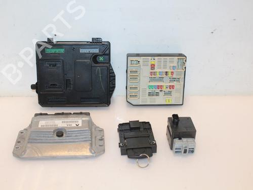 Used Engine control unit (ECU) Engine control unit (ECU) 15320100 15320100