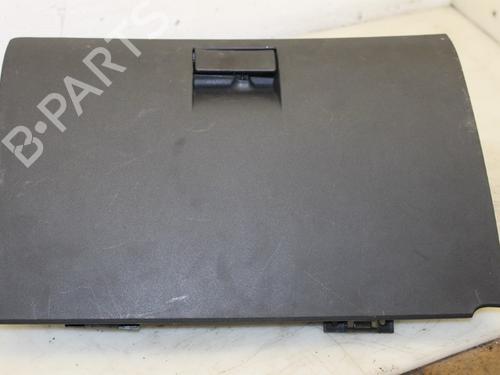Used Glove box Glove box 15301748 15301748