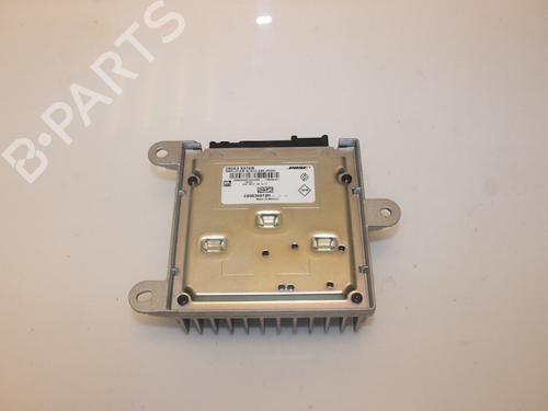 Used Electronic module RENAULT MEGANE III Grandtour (KZ0/1) 1.5 dCi (KZ09, KZ0D, KZ1G, KZ29, KZ14, KZ1W, KZ10, KZ1F,... (110 hp) 15317332