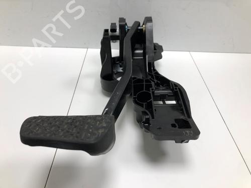 Used Break pedal Break pedal 37211047 37211047