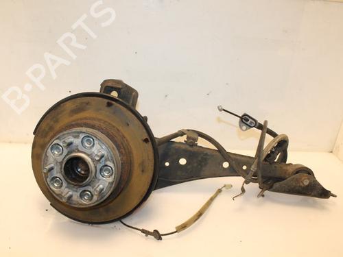Venstre hjullejehus spindel TOYOTA RAV 4 III (_A3_) 2.2 D 4WD (ALA30_, ALA30R) (177 hp) 15320223