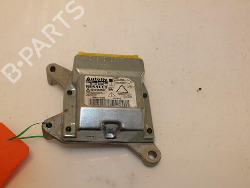 Airbag styreenhed RENAULT LAGUNA II Grandtour (KG0/1_) 1.6 16V (KG0A, KG0L) (107 hp) 15323567