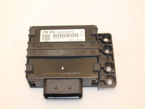 Elektronisk modul SKODA SUPERB II Estate (3T5) 1.6 TDI (105 hp) 15319697