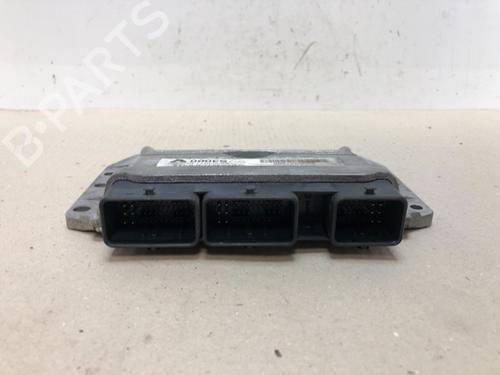 Used Engine control unit (ECU) Engine control unit (ECU) 15535768 15535768