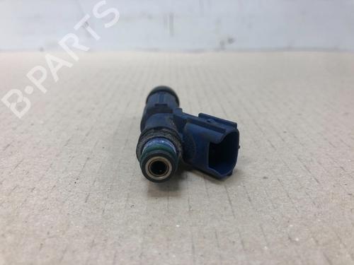 Used Injector TOYOTA YARIS (_P1_) 1.0 (SCP10_, SCP10R) (68 hp) 15346030