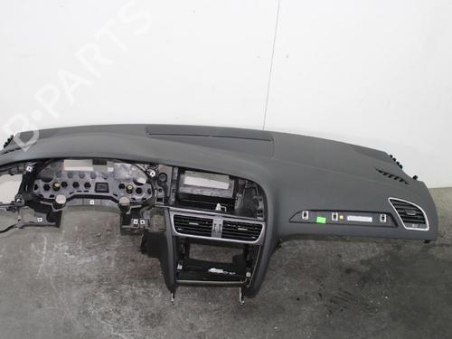 Used Dashboard Dashboard 15318335 15318335