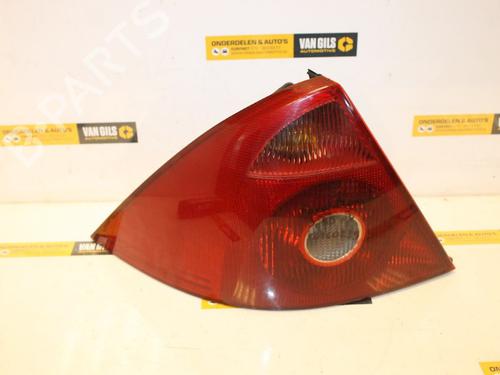 Used Left taillight FORD MONDEO III Saloon (B4Y) 2.0 TDCi (130 hp) 16120148