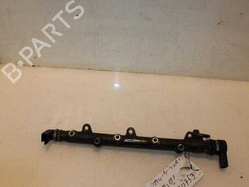 Used Injection rail BMW 3 (E46) 320 d (150 hp) 15322930
