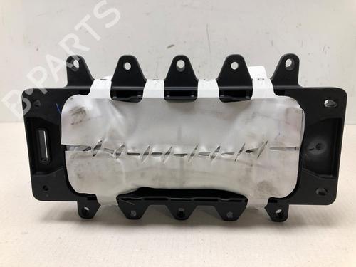passenger-airbag-mercedes-benz-b-class-sports-tourer-w247-2018-37211243 main image