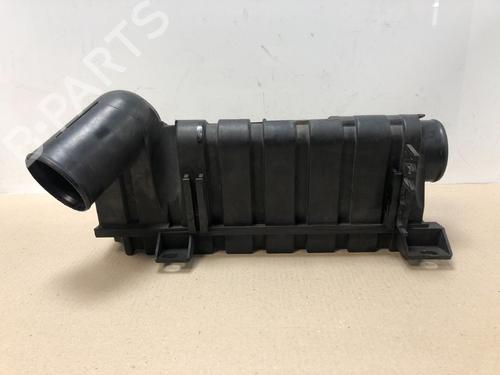Used Air filter box Air filter box 15536616 15536616