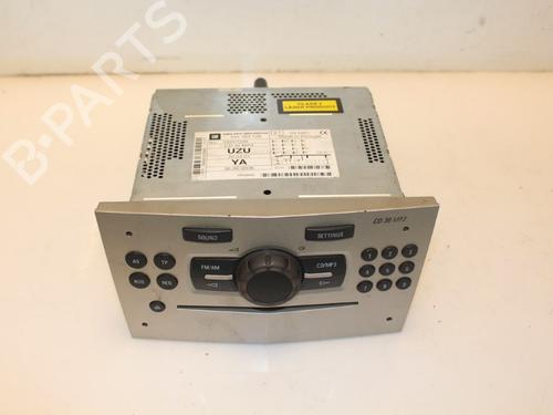 Used Radio OPEL CORSA D (S07) 1.4 (L08, L68) (90 hp) 15319243