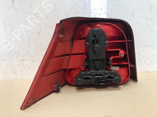 Right taillight VW GOLF IV (1J1) 1.9 TDI | BP15533872C35 