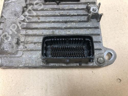 Engine control unit (ECU) OPEL SIGNUM Hatchback (Z03) 2.2 direct (F48) | BP15534718M57 