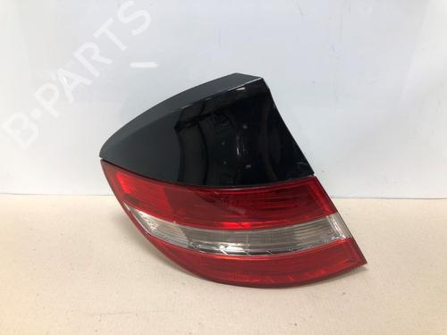 Venstre baglygte Venstre baglygte MERCEDES-BENZ C-CLASS Coupe (CL203) C 220 CDI (203.708) (150 hp) 36867867 36867867