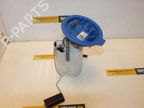 Used Fuel pump VW PASSAT B8 Variant (3G5, CB5) 2.0 TDI (200 hp) 15314909