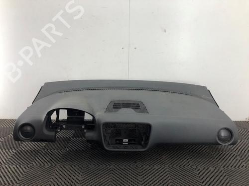 Used Dashboard Dashboard 37204618 37204618
